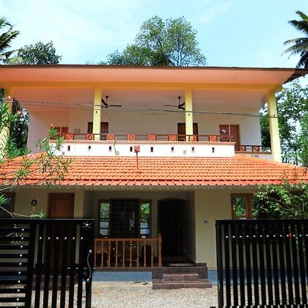 Munroe Vision Panakkattu Homestay Mundrothuruth Kültér fotó