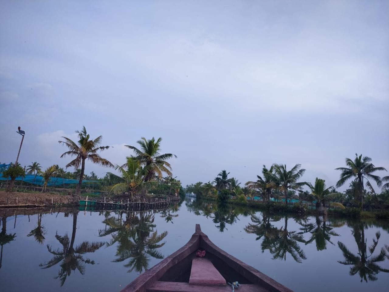 Munroe Vision Panakkattu Homestay Mundrothuruth Kültér fotó