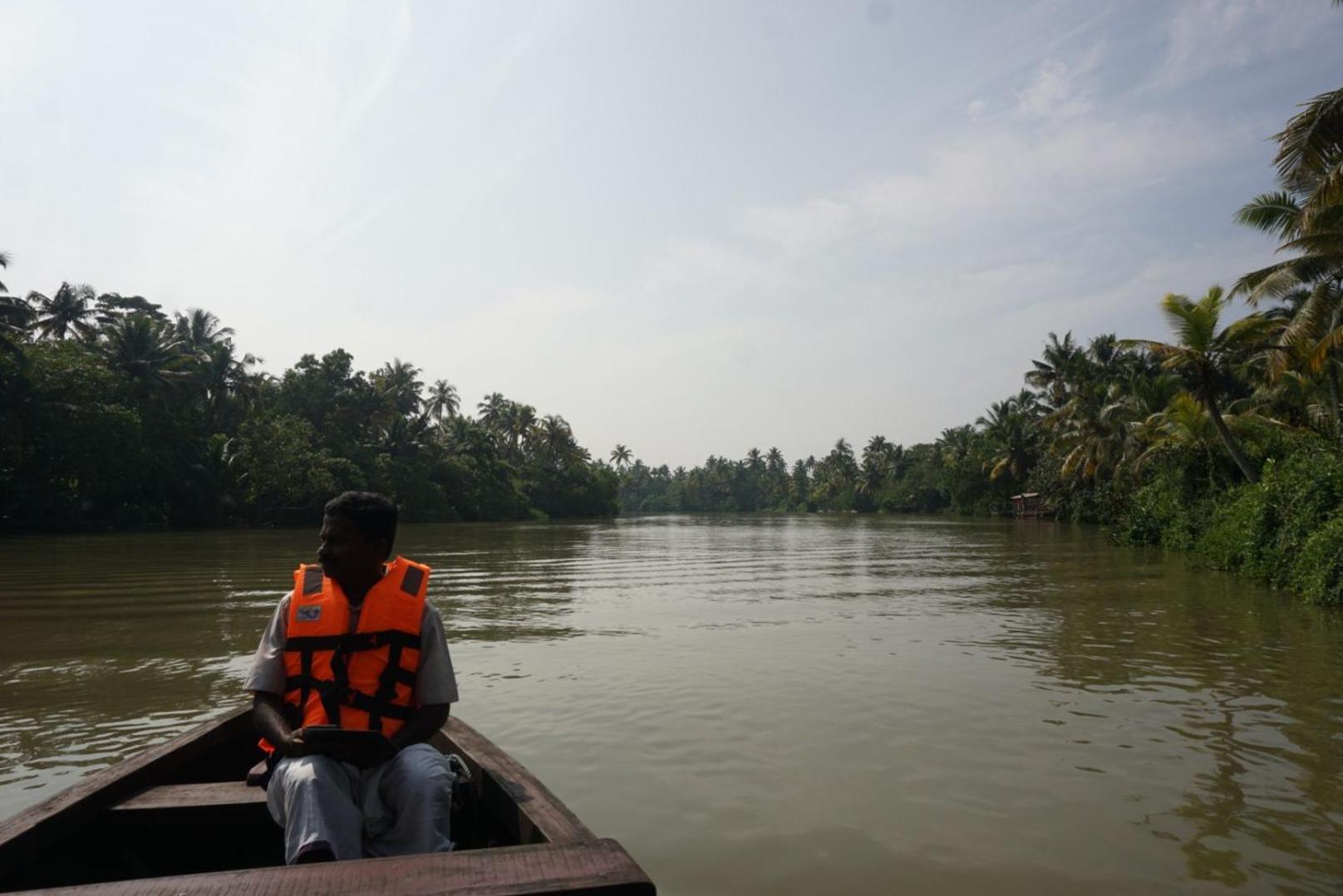 Munroe Vision Panakkattu Homestay Mundrothuruth Kültér fotó